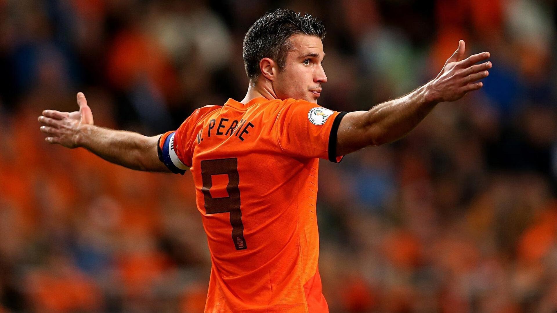 波特回应瑞典足协传闻，尚未收到任何联系，专注当前执教生涯