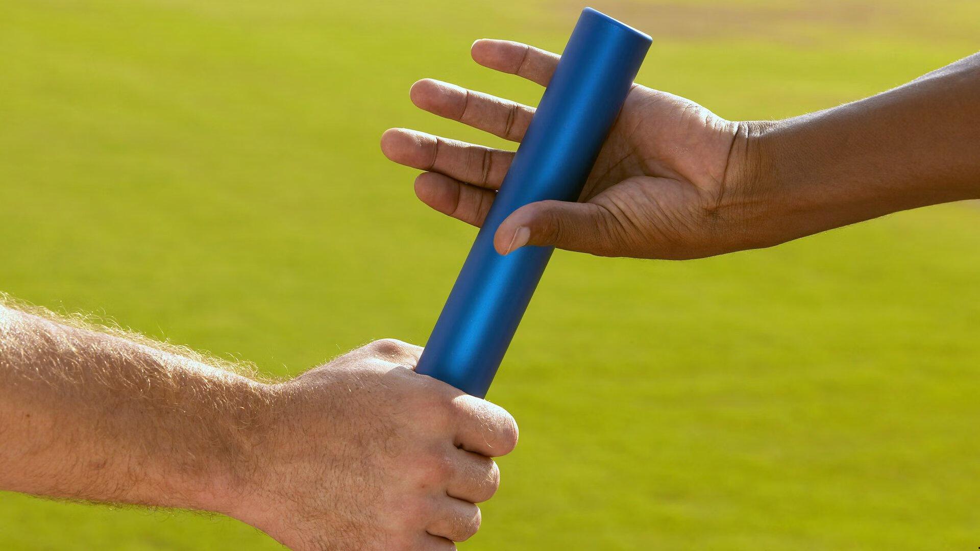 瓦塞尔深情致谢Tifosi,跃马坚不可摧的后盾,是我们赛道征途的力量之源